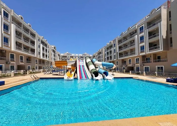 Luxury At Hub With Pools Apartamento *