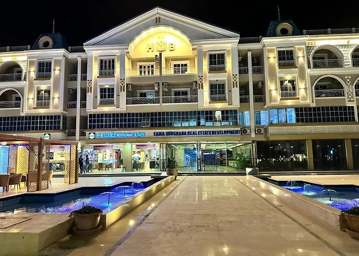 Luxury At Hub With Pools Apartamento *