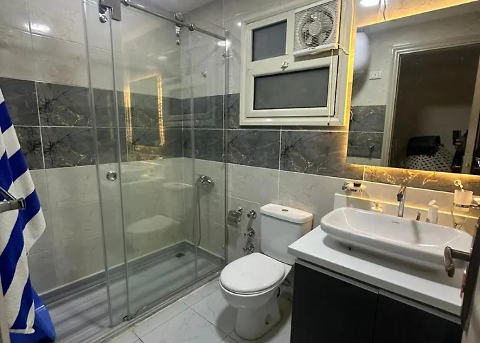 Luxury At Hub With Pools Apartamento *